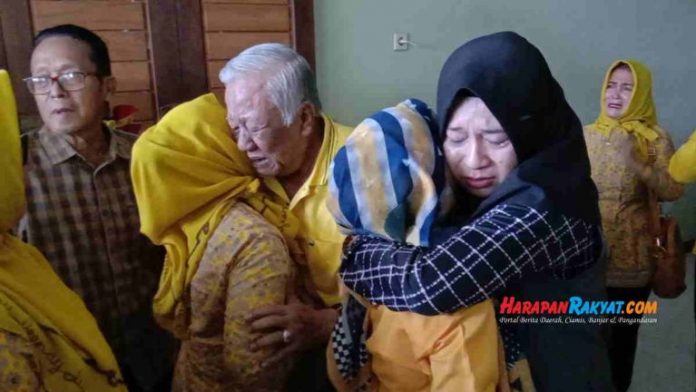 Adang hHadari Maju Pilkada Pangandaran