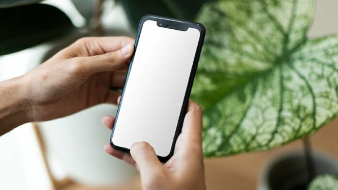 LCD HP Bergaris dan Berkedip, Begini Cara Mengatasinya!