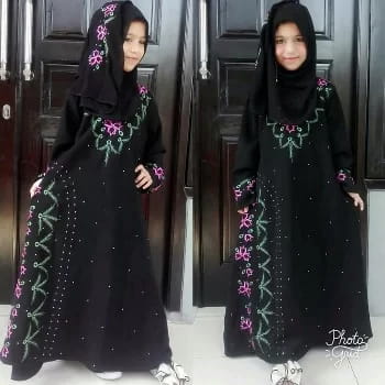 Model Baju Abaya Arab Terbaru