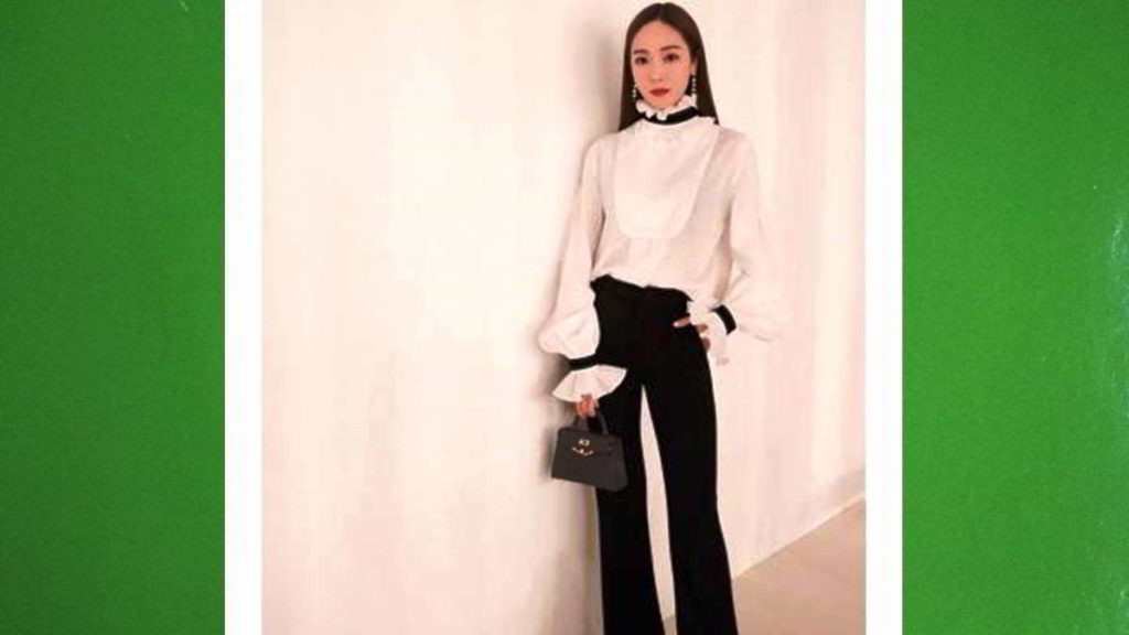 Rekomendasi outfit kerja casual tapi tetap rapi ala Jessica Jung. Photo: Net/Ist.