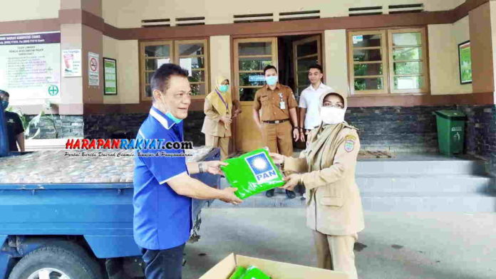 Herry Dermawan Berikan Bantuan APD untuk Tenaga Medis di RSUD Ciamis