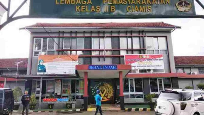 Narapidana Program Asimilasi