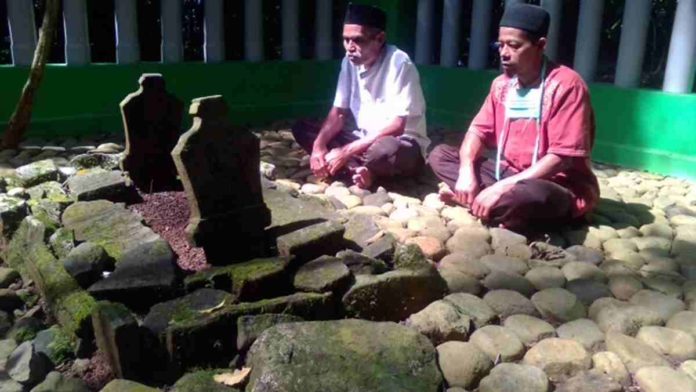 Makam Eyang Raden Undakan Kalangansari