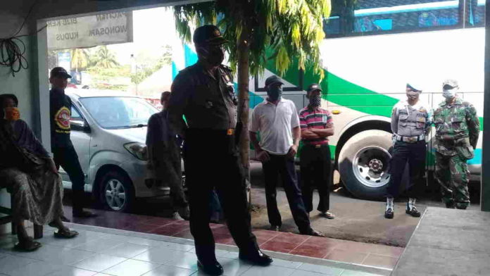 Masih Turunkan Penumpang di Pool Budiman, Warga Banjasari Ciamis Kembali Protes