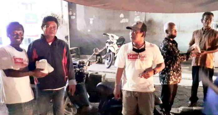 Lingkar Mata Hati Banjarsari Ciamis Salurkan Bantuan Warganet, Sasarannya 'Opang'