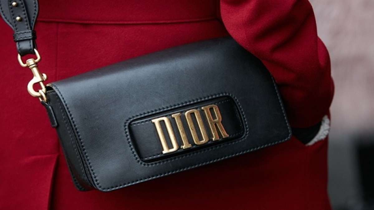 Tas Christian Dior, Hadir dengan Model Trendi Melengkapi Setiap