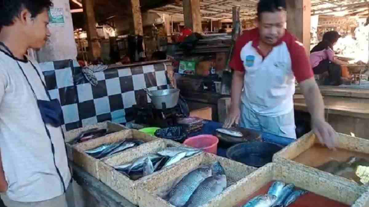 Tak Terdampak Corona Harga  Ikan Laut di  Pasar Pangandaran  