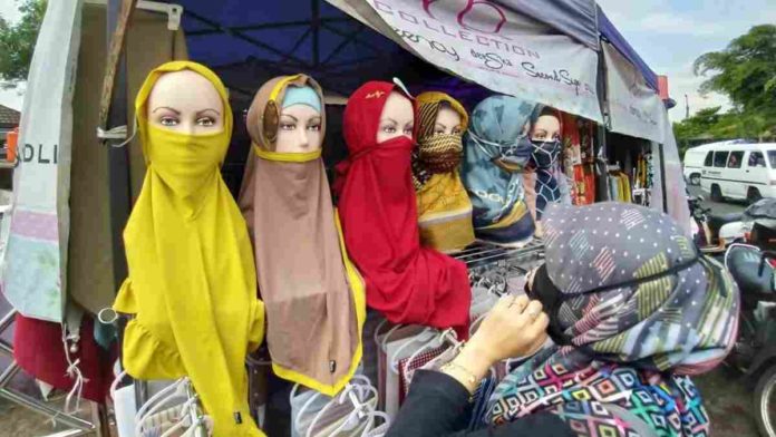 Kerudung Corona