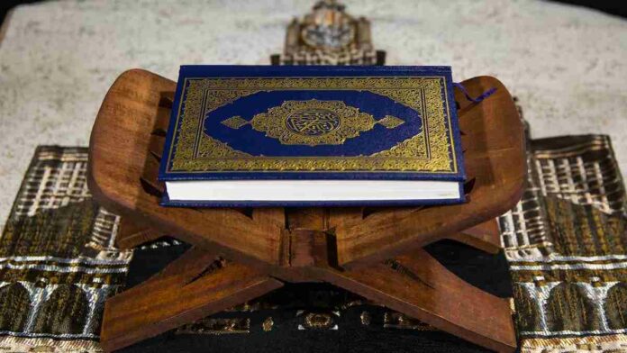Kisah Rasul Menerima Wahyu Pertama di Gua Hira