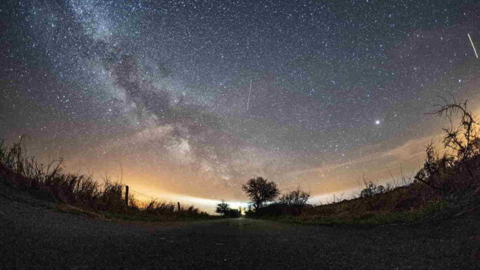 Fenomena Astronomi Juni 2020