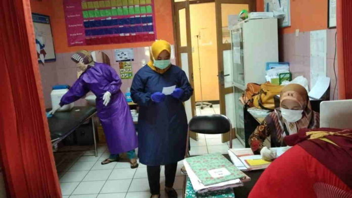Jelang Diberlakukan “New Normal”, Puskesmas Cimaragas Ciamis Edukasi Kalangan Internal