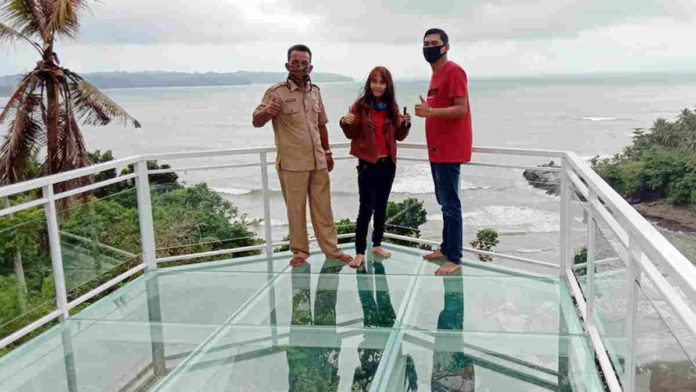 Jembatan Kaca di Bagolo Pangandaran Siap Manjakan Pengunjung