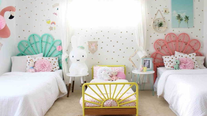 Kamar Anak Perempuan Minimalis dengan Sentuhan Tema Berkarakter