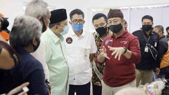 Menteri Sosial Pantau Penyaluran BST di Tasikmalaya