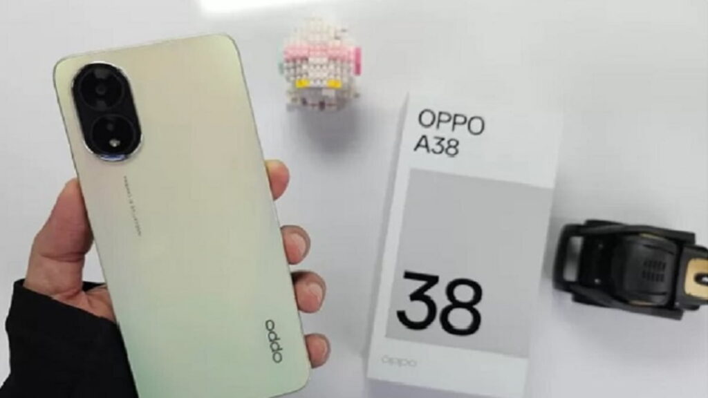 HP Oppo Terbaru Beresolusi HD+