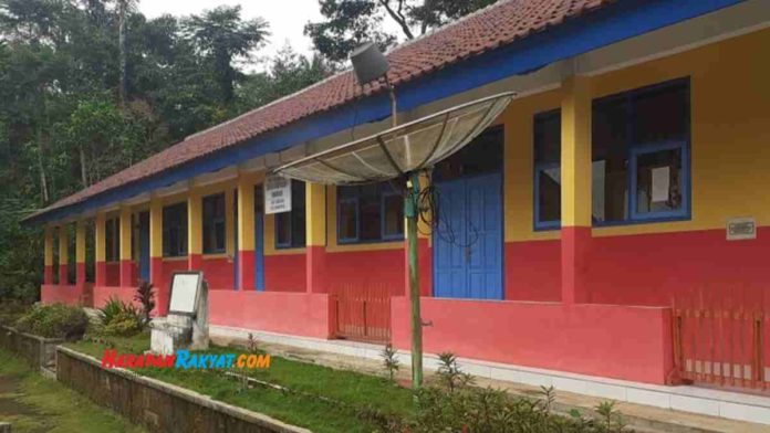 sekolah di Pangandaran