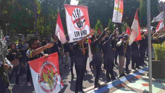 Tolak RUU HIP, Ratusan Massa GMBI Ciamis Lakukan Aksi