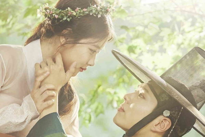 Sinopsis Love in the Moonlight