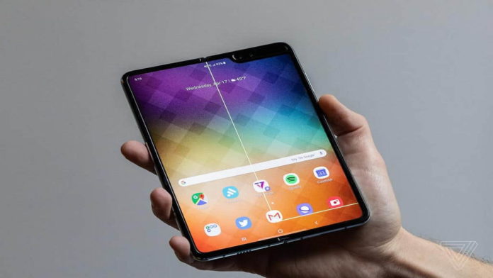HP Samsung Galaxy Fold Lite, Ponsel Lipat Pertama yang Lebih Murah