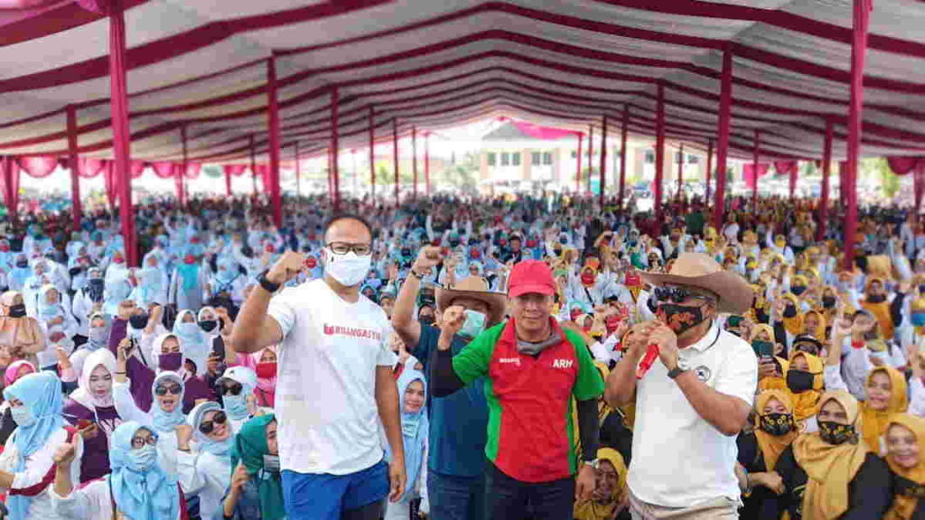 Emak-emak Berkharisma Siap Menangkan ARM Jadi Bupati Tasikmalaya