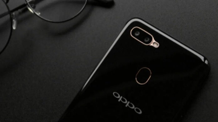 HP Oppo 4 Jutaan Lengkap dengan Spesifikasi Andalannya