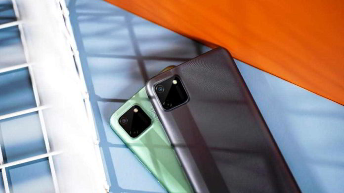 Harga HP Realme C11 di Indonesia dibandrol Rp 1 jutaan. Foto: Realme Indonesia.