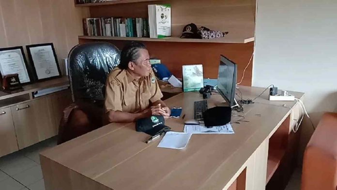 Pelajar di Pangandaran