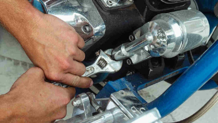 Minyak Rem Motor, Segera Ganti Saat Kondisinya Seperti Ini!