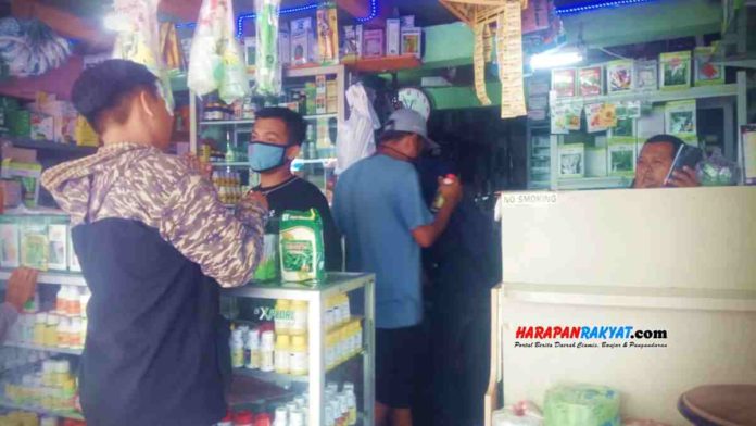 Pedagang Pupuk