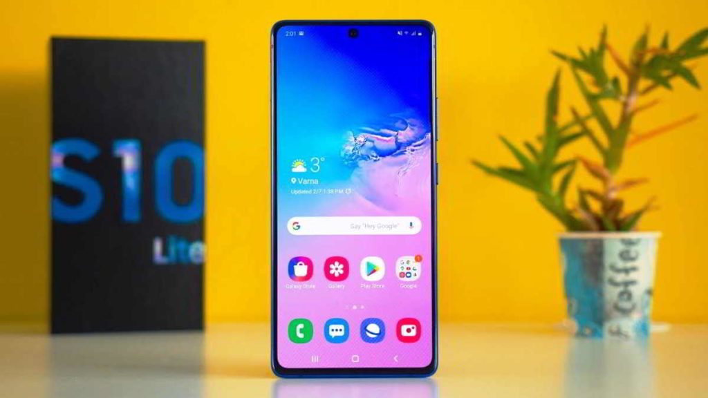 HP Samsung RAM 8GB termurah di tahun 2020. Foto: Net/Ist.