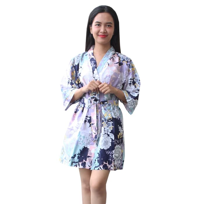 Baju Tidur Kimono Hadir dengan Beragam Pilihan Bahan yang Nyaman