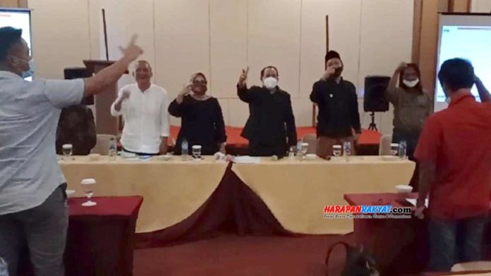 Pasangan Jeje-Ujang Endin Pilih Hari Jumat Daftar ke KPU Pangandaran