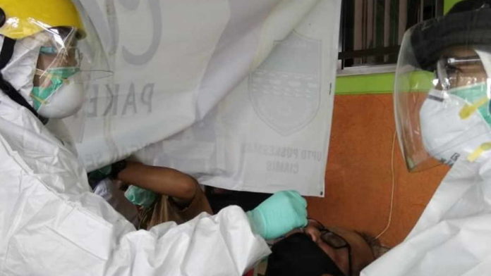 Jelang Pembelajaran Tatap Muka, Guru di Ciamis Jalani Tes Swab