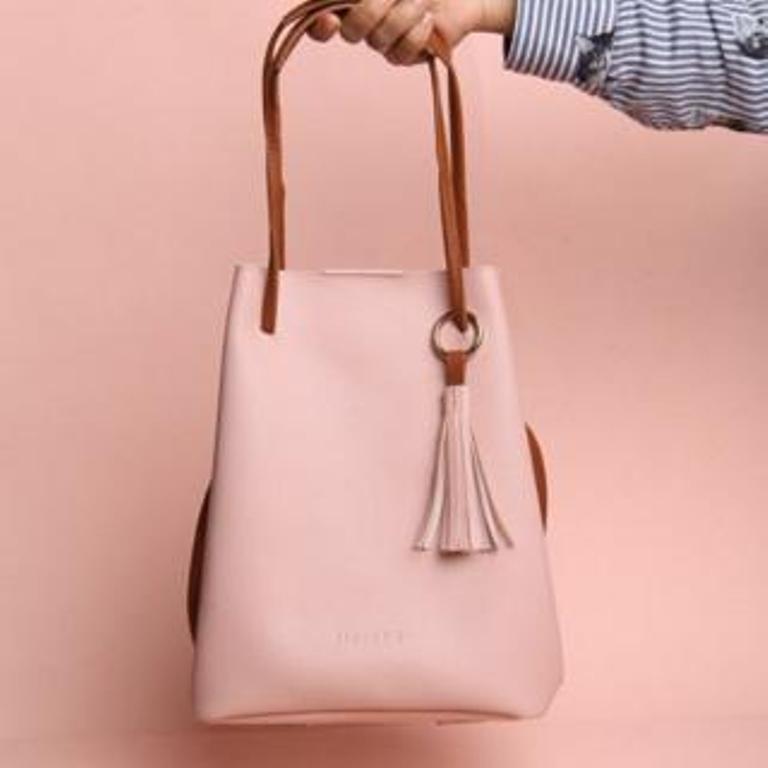 Sling Bag Wanita