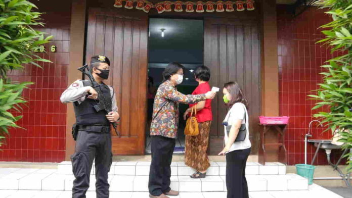 Tiga Gereja di Ciamis Dijaga Polisi, Ternyata Ini Alasannya!