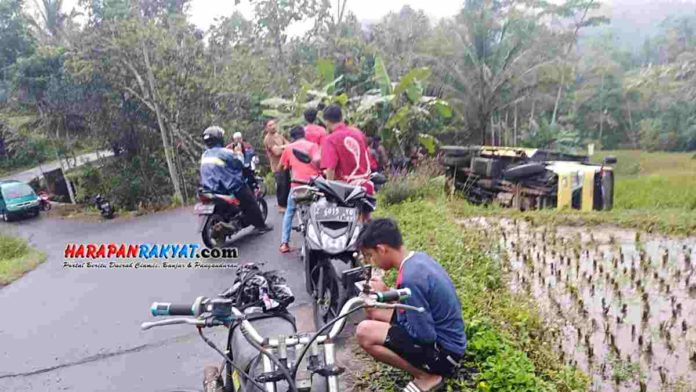 Truk di Pangandaran