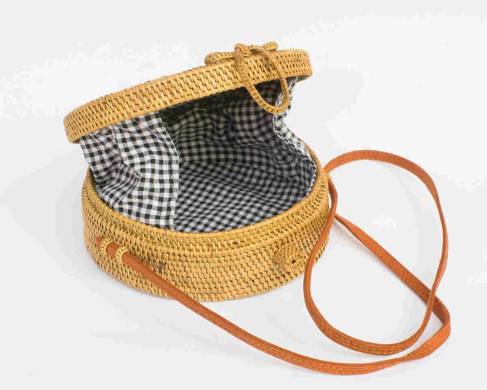 Tas Rotan Bulat, Desainnya Menarik dan Terlihat Stylish untuk Penampilan