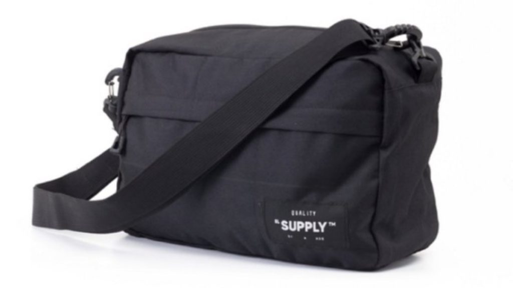 Sling bag online pria branded original