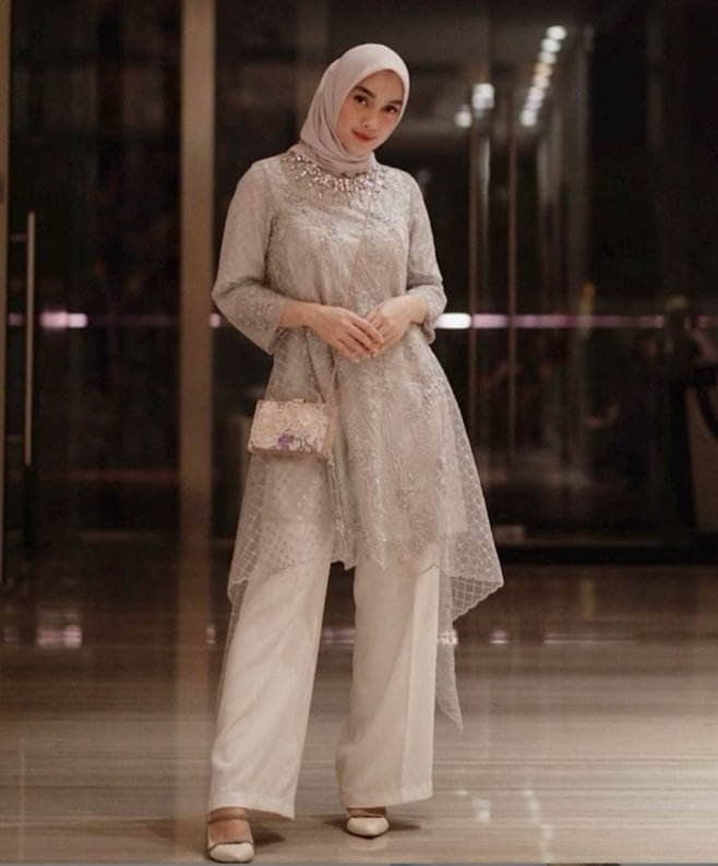 Kebaya Tunik Tile