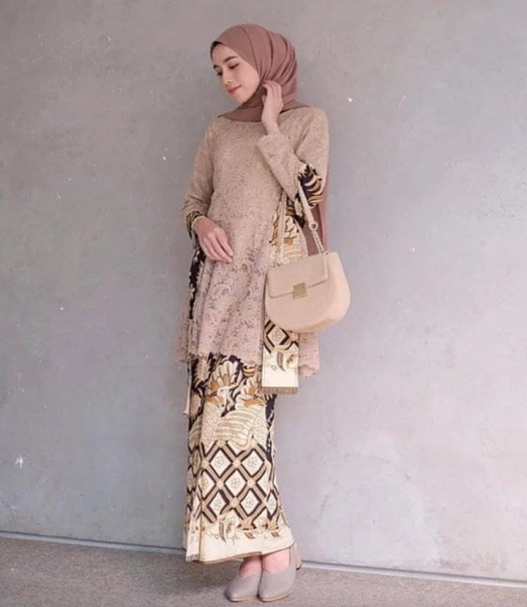 Kebaya Tunik Tile