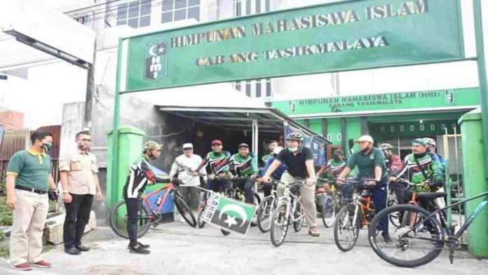 Milad ke 54, Kahmi Tasikmalaya Gowes Santuy Bersama Wali Kota