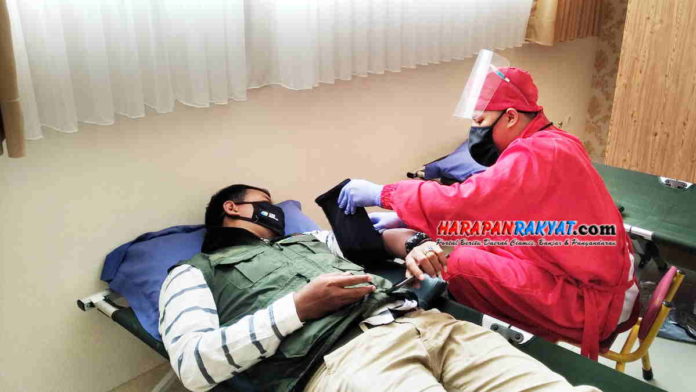 kegiatan donor darah HUT PMI Ke-75 ciamis