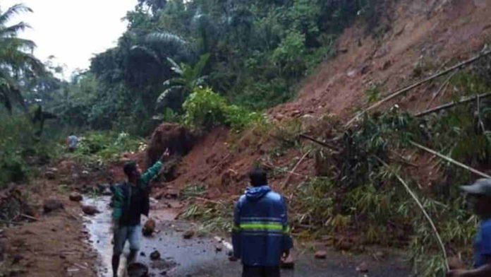 Bencana Longsor di Tasikmalaya Tewaskan Seorang Kakek