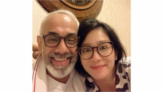 Bunga Zainal Dinikahi Produser Kaya dan Pindah Agama, Kena Nyinyir