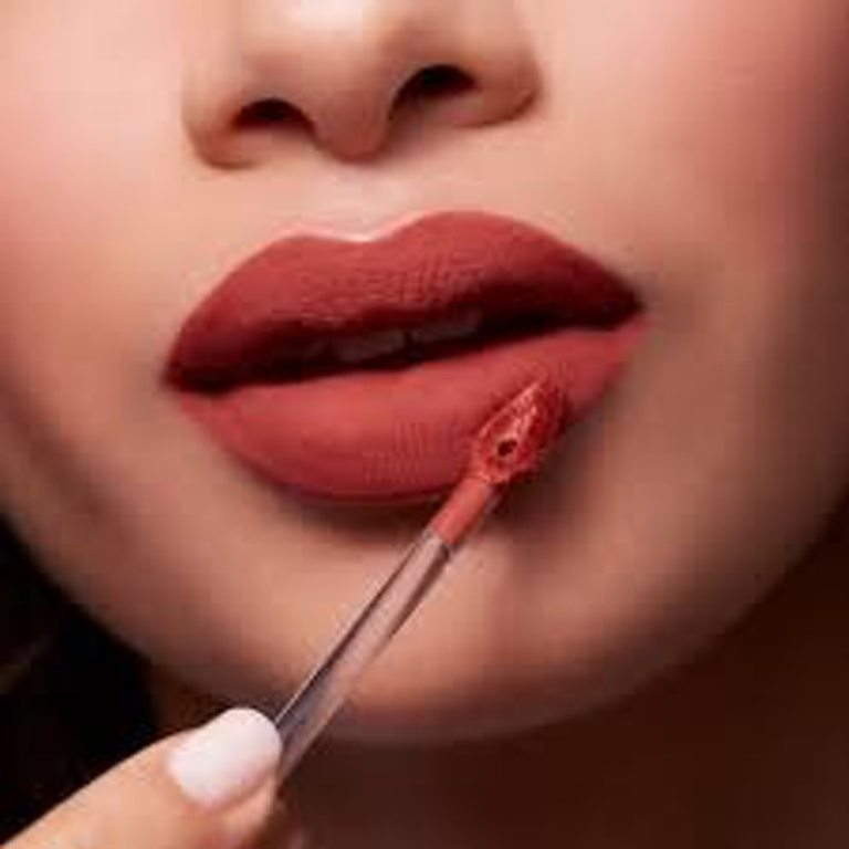 Lipstik untuk Kulit Sawo Matang, Terlihat Lebih Fresh