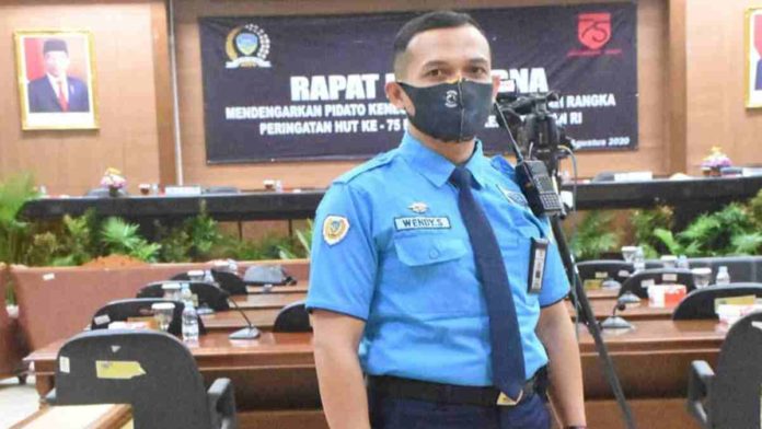 Pengawas Protokol Kesehatan