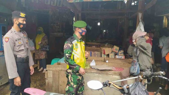 Polres Tasikmalaya Sasar Pasar Singaparna Cari Warga Tak Bermasker