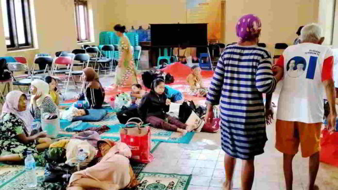 Ribuan Korban Banjir di Banjarsari dan Banjaranyar Ciamis Kelaparan