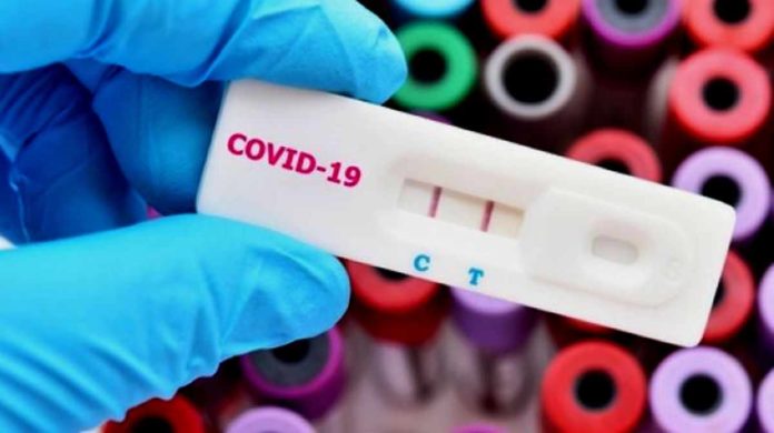 Seorang penjual gas di Kota Banjar, Jawa Barat, terkonfirmasi positif virus Corona berdasarkan hasil swab test. Foto: Ilustrasi/Net.