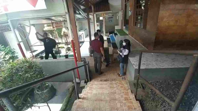 Penjaga Toilet SPBU